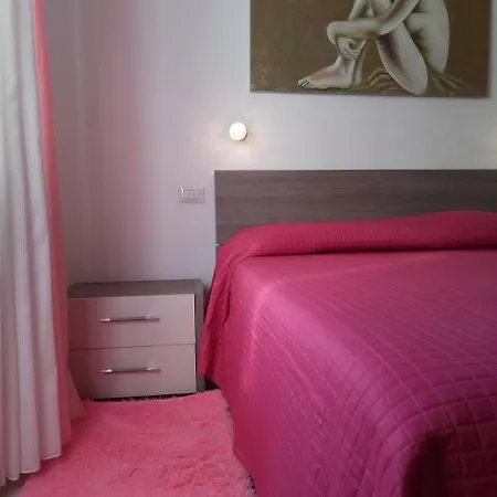 Center House Apartment